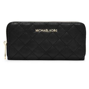 Michael Kors Susannah Black Quilted Wallet